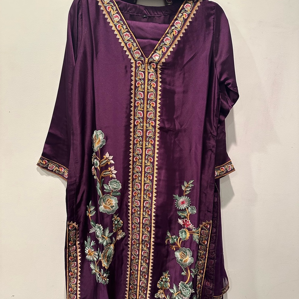 Embroidered Purple Kaftan Dress